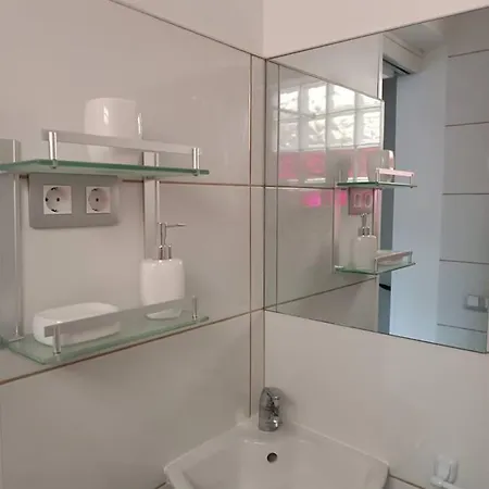 Casa Celia * فاليسكيو